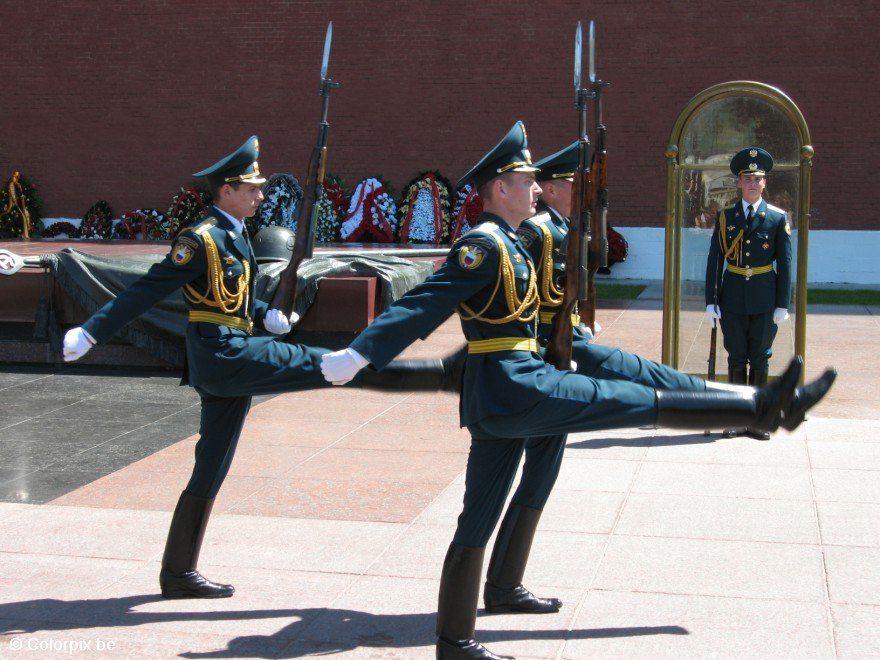 Foto cambio della guardia