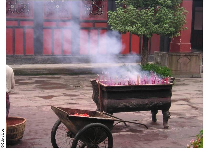 Foto incensi al tempio chengdu