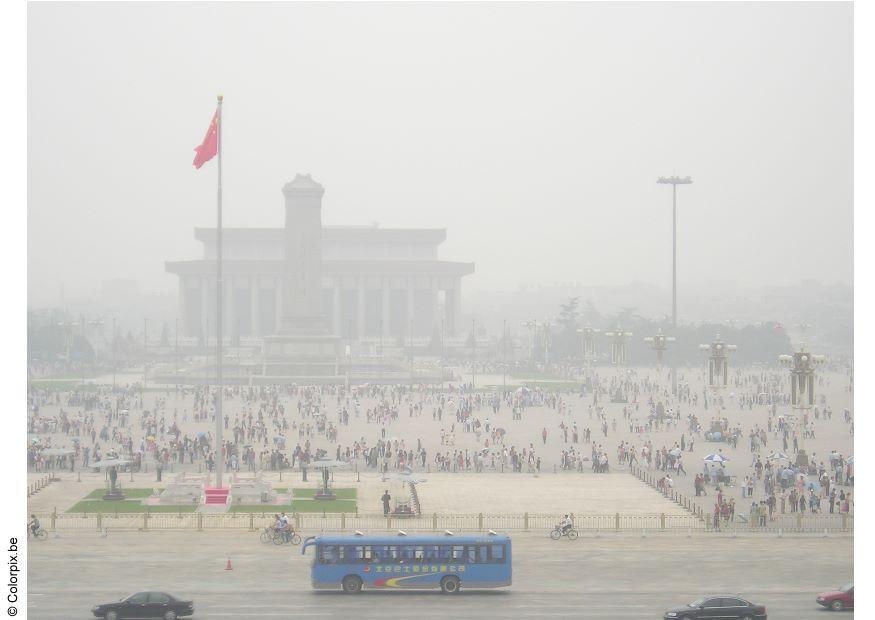 Foto lo smog a piazza tiananmen 