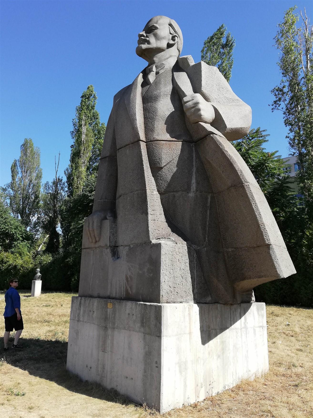 Foto statua di lenin sofia